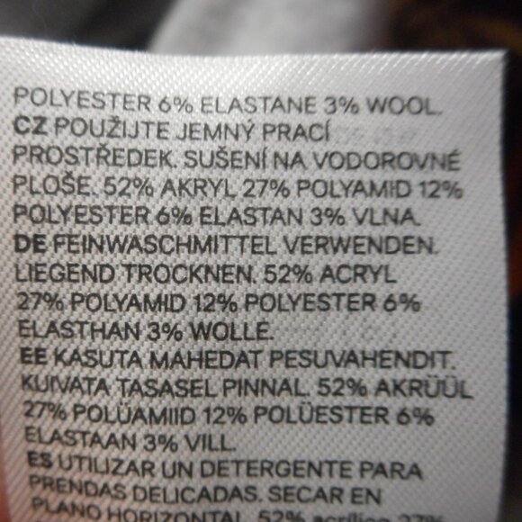 H & M cowl neck sweater, long sleeves, ribbed cowl and bottom hem - Picture 7 of 8